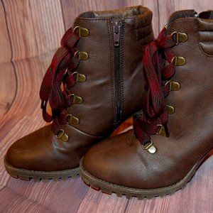 womens boots